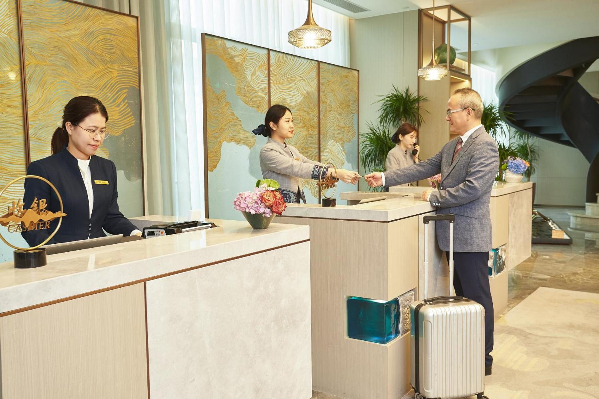 Guangzhou Pazhou Ln Dongfang Hotel Εξωτερικό φωτογραφία